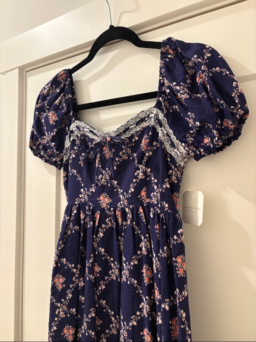 NWT [Altar'd State] Azura Mini Floral Puff Sleeve Lace Trim Dress Women’s XXS - Picture 7 of 14